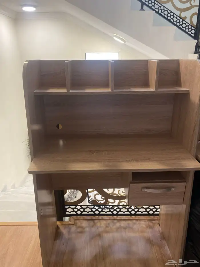 طاوله مكتبيه يوجد لدي العدد 2 0