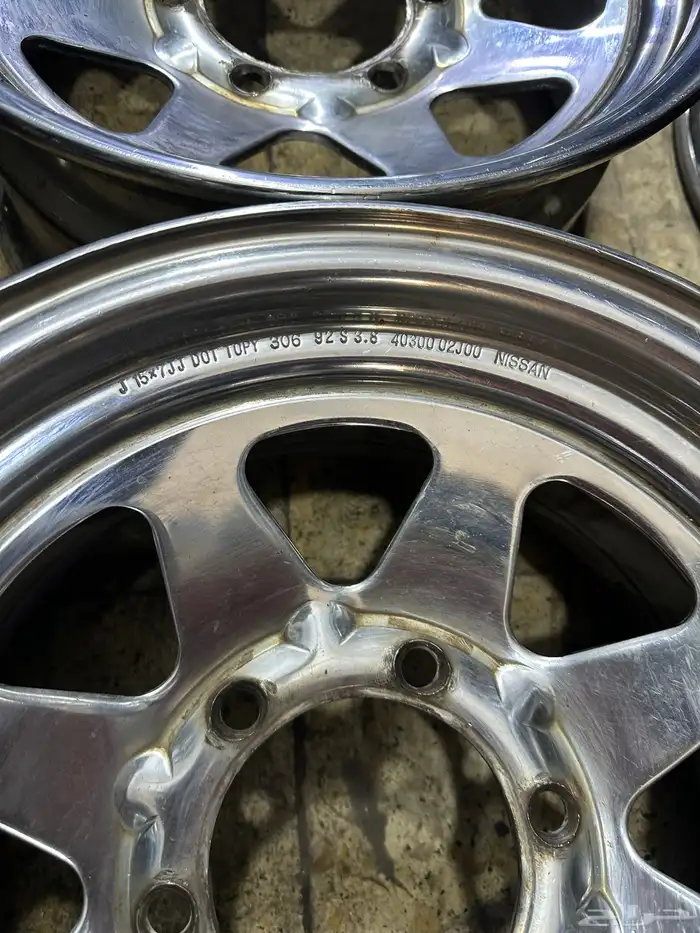 جنوط نيسان نيكل مقاس 15 اصلي وكاله 3