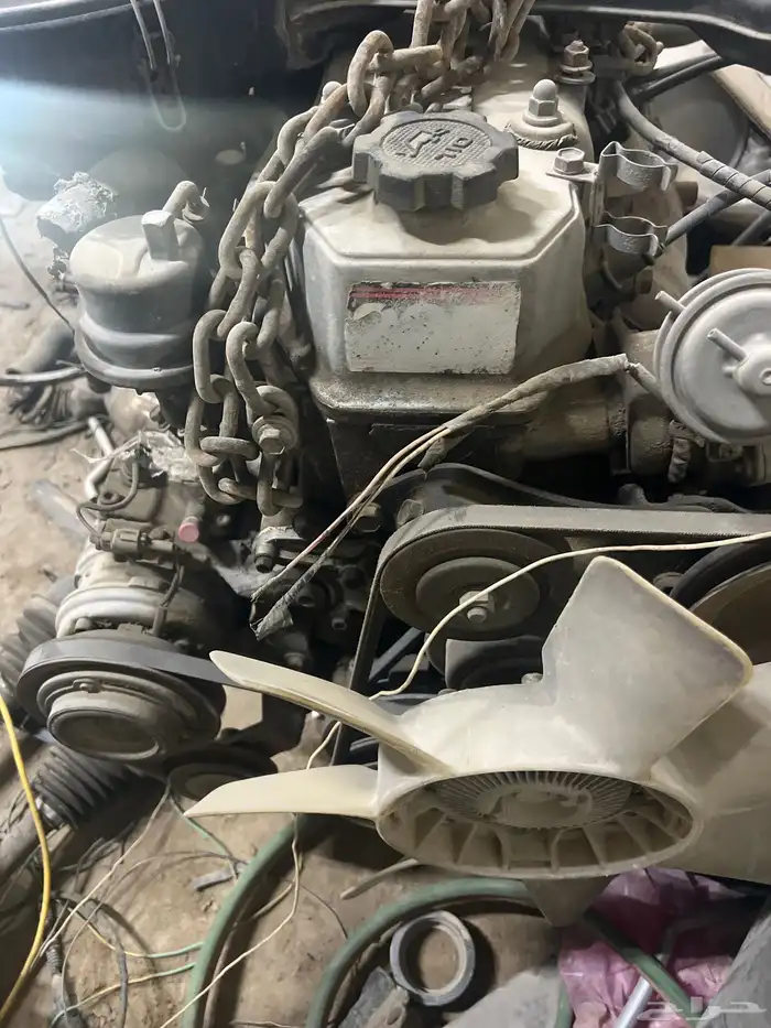 للبيع مكينه على شرط كرسيده وتركب على هايلكس 0