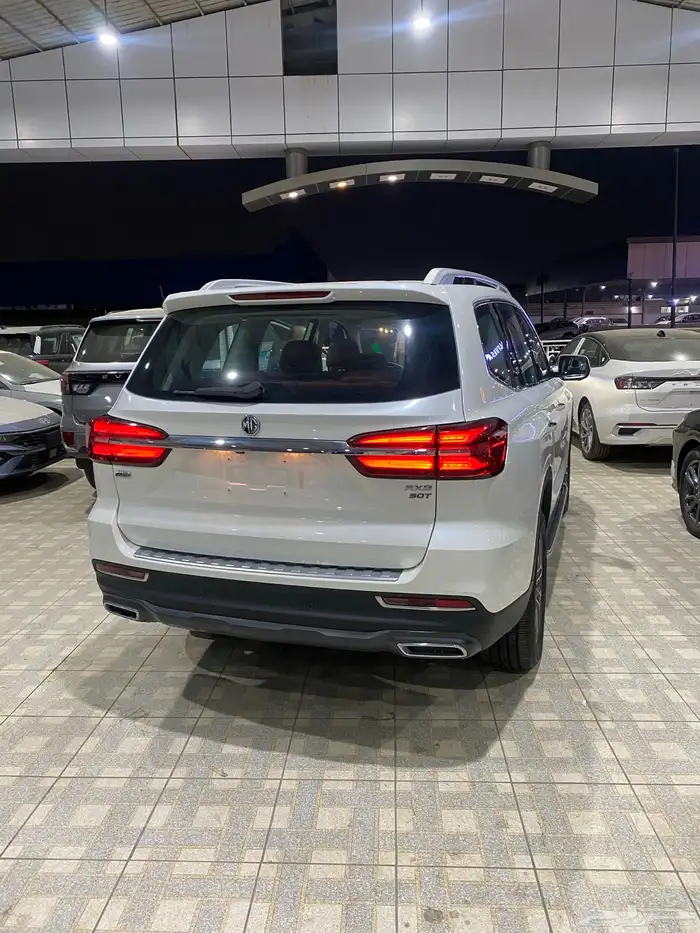 متوفر mg Rx8 فل كامل دبل موديل2024 بافضل سعر 1