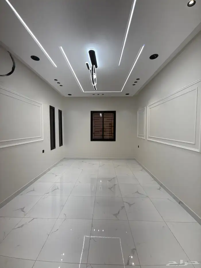 للبيع شقق علويه بالقرب من حي الضيافه طريق ابها الخميس 7