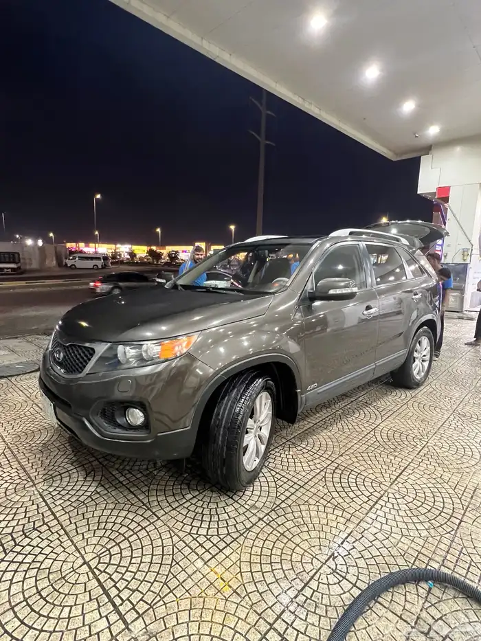 جيب سيرنتو. كيا البيع 2011 فل كامل 1