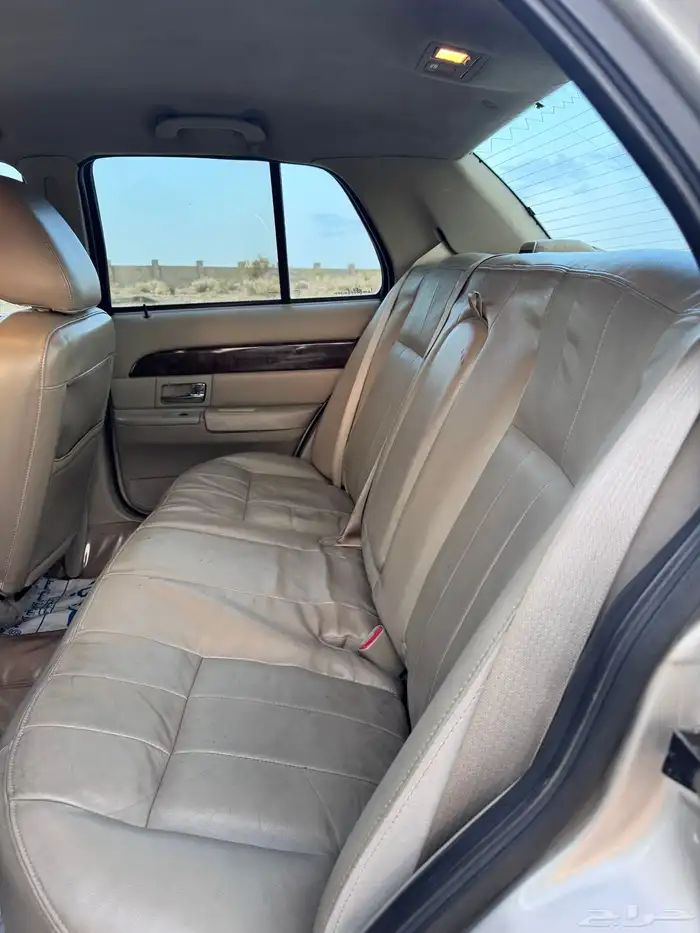 فورد قراند ماركيز 8