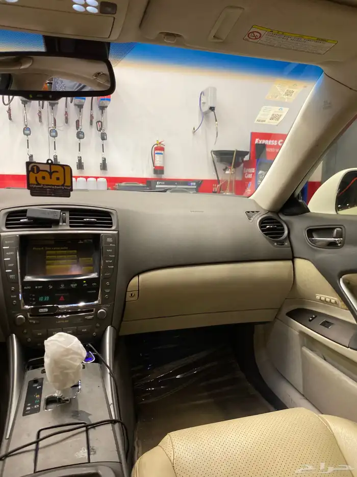 لكزس اي اس 300 للبيع موديل 2010 24