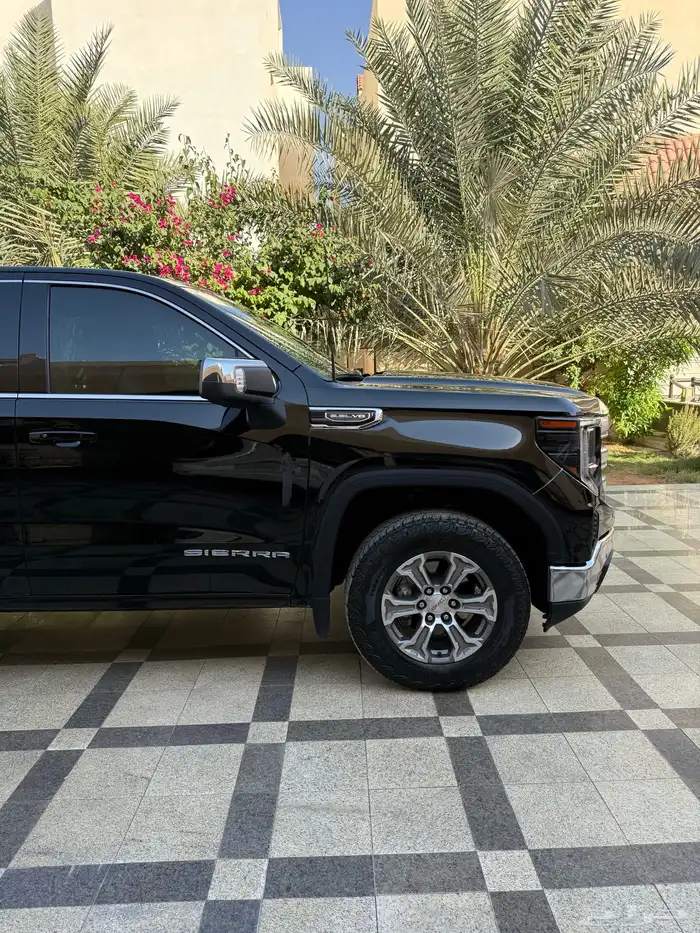 جمس سييرا غمارتين 2024 SLE 5