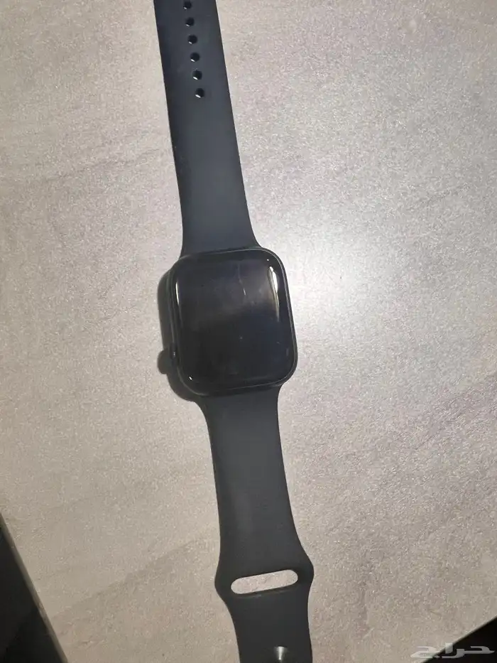 ساعة أبل series 9 جديدة ونظيفة استخدام شهر فقط مقاسها 45 1