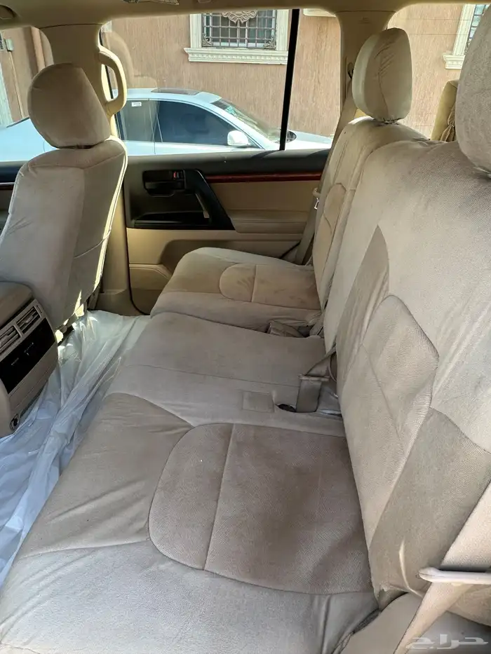 لاندكروزر 2013 شرط بدي وكاله ومحركات وكاله فل كامل 32