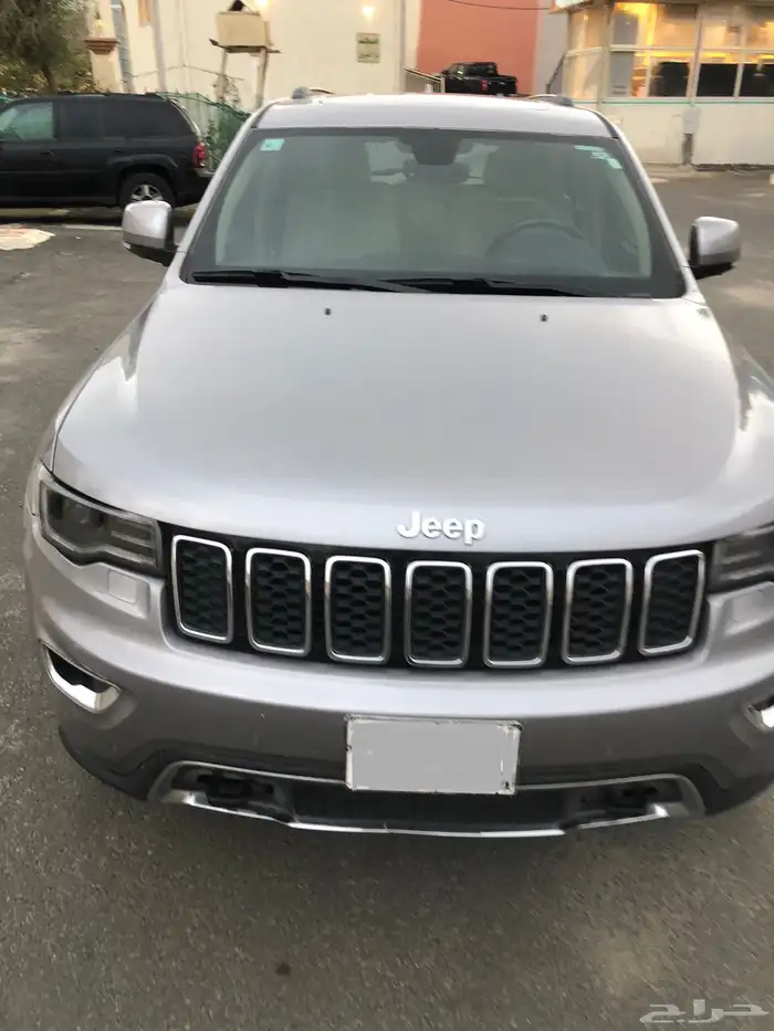 جراند شيروكي ليمتيد 2018 فل كامل ممشي قليل وكاله 2