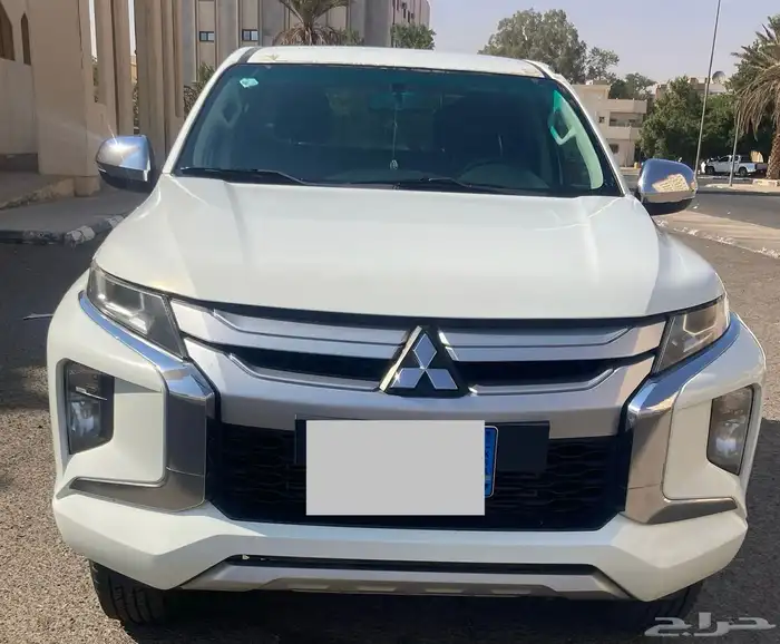 موتسبيشي l200 2020 ديزل دبل 8