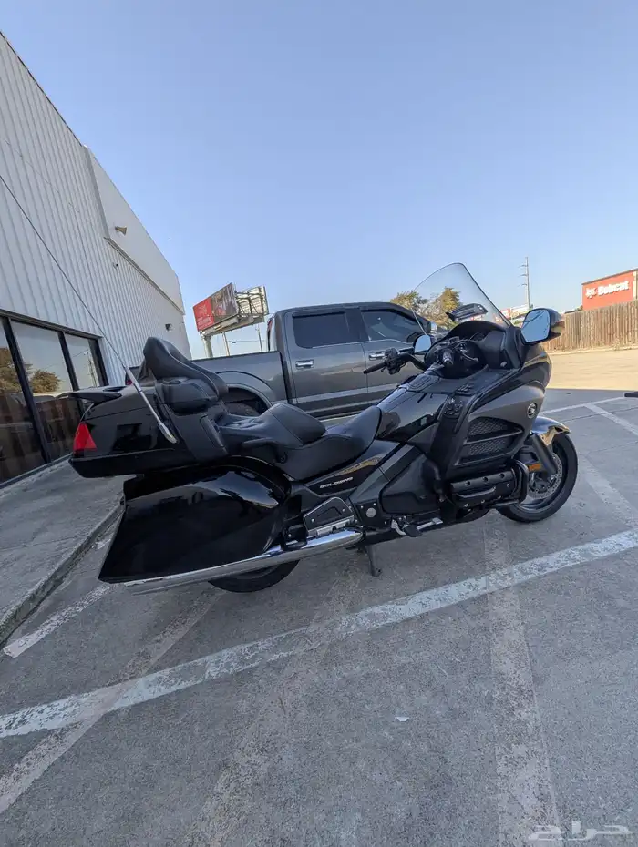 هوندا قولدوينق 2014 ل ل2 بلاك اديشن 12