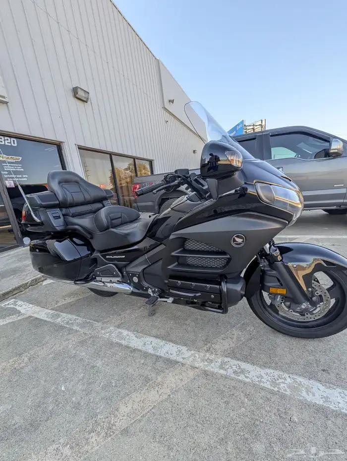 هوندا قولدوينق 2014 ل ل2 بلاك اديشن 9