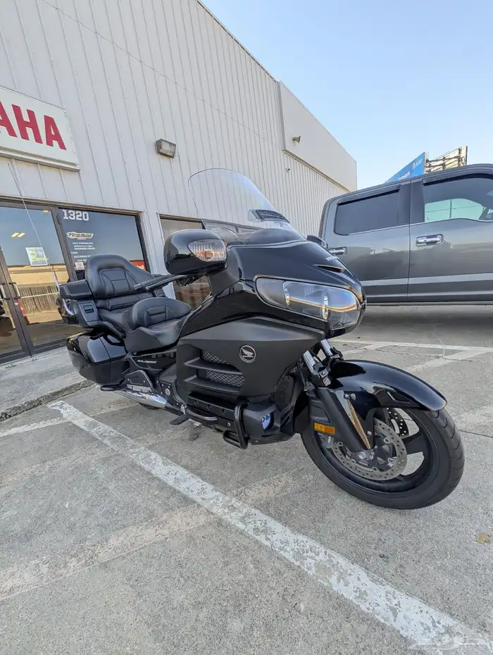 هوندا قولدوينق 2014 ل ل2 بلاك اديشن 4