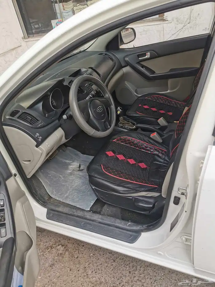 كيا سيراتو 2012 اتوماتيك بحالة جيدة للبيع 14