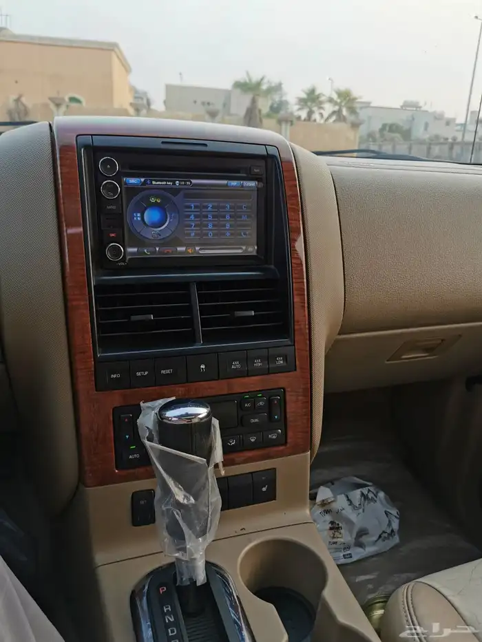 فورد اكسبلور ليميتد 8 سلندر دبل 4