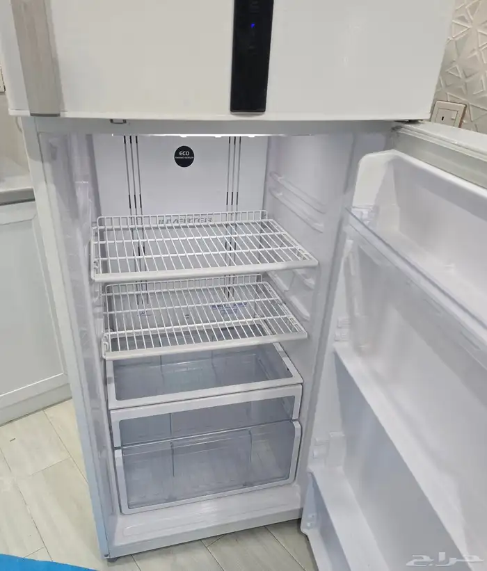 ثلاجة هيتاشي استخدام 6 سنوات 2