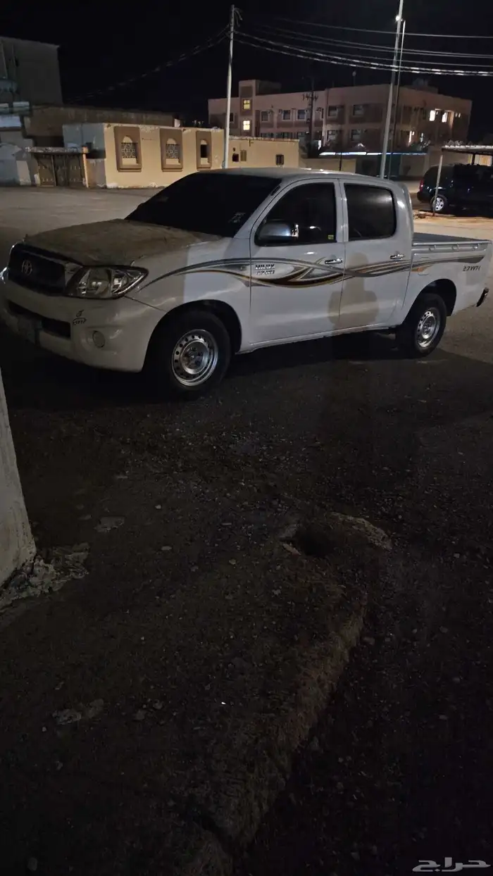 السلام عليكم اعرضلكم هايلكس2011 قير توماتيك (اقبل البدل) 7