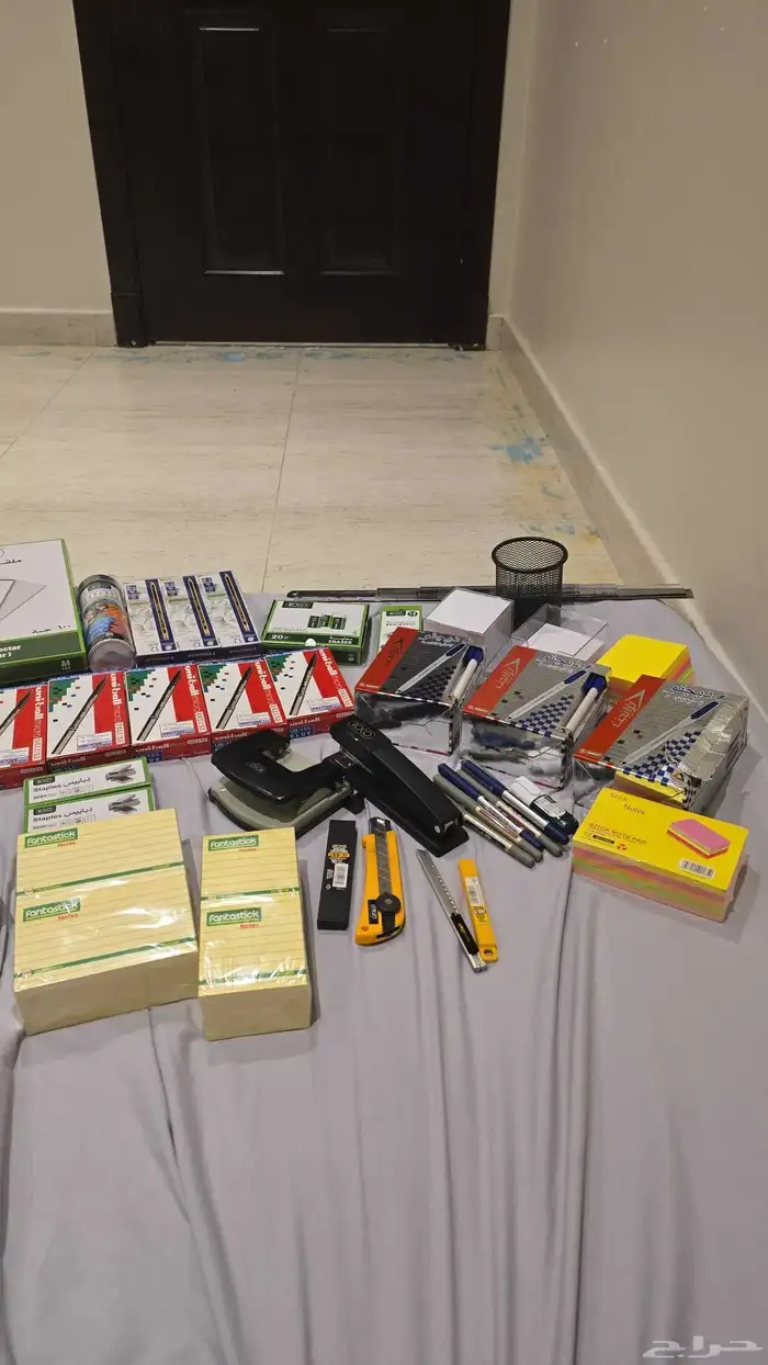 أغراض مكتبية للبيع 4