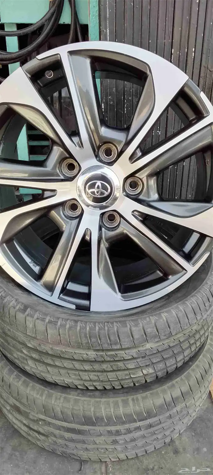 جنوط تويوتا لاندكروزر تورنج أصلي وكاله مقاس 20 موديل 2021 1