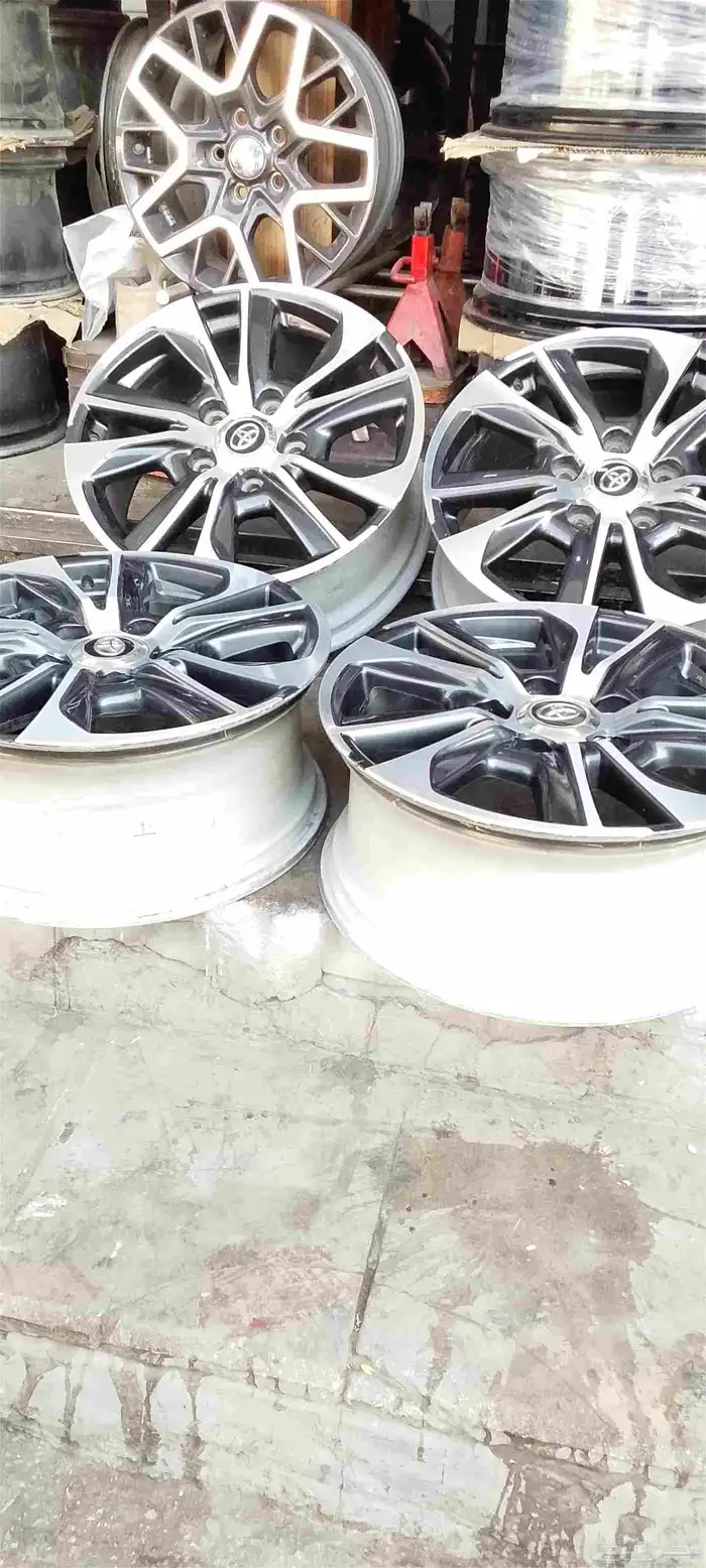 جنوط تويوتا لاندكروزر تورنج أصلي وكاله مقاس 20 موديل 2021 2