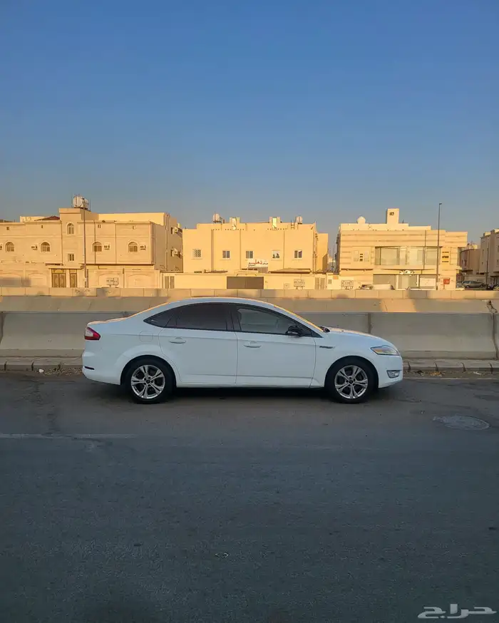 فورد مونديو 2014 0