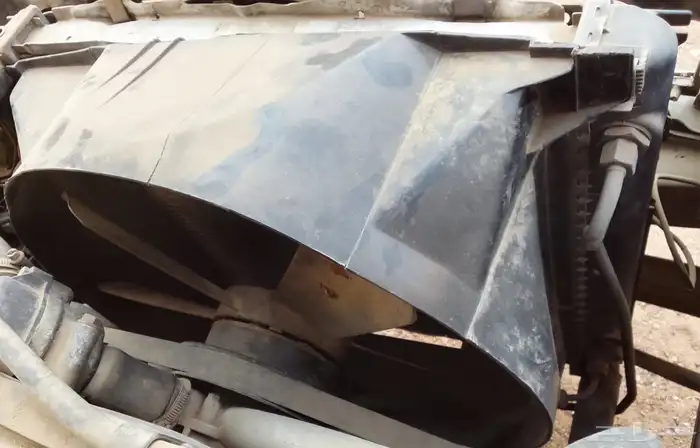 قطع مرسيدس فرخ الشبح 300e موديل 90 0