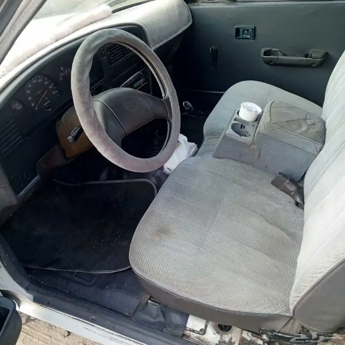 هايلكس 94 غماره بدون مكيف 3