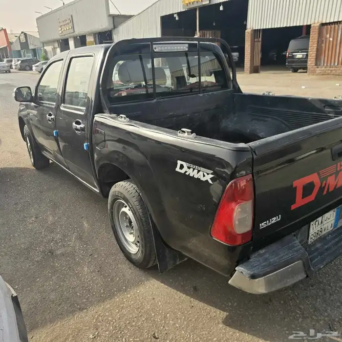 سيارتين ايسوزو 2012 7