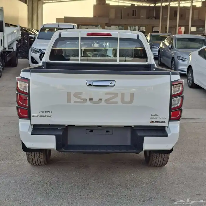 ايسوزو ديماكس 2025 LS تنفس طبيعي السعر 129500شامل الضريبه 6
