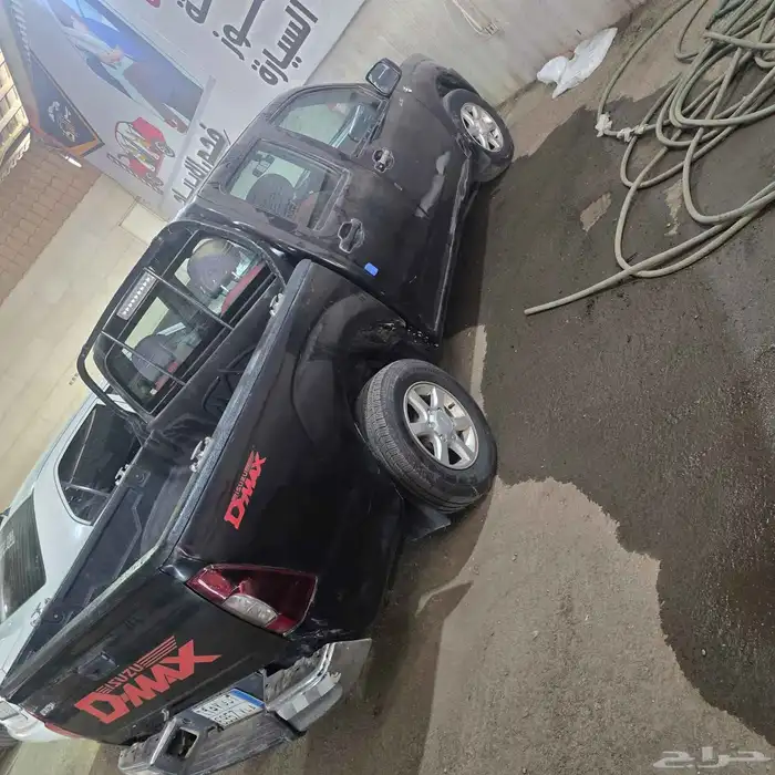 سيارتين ايسوزو 2012 5