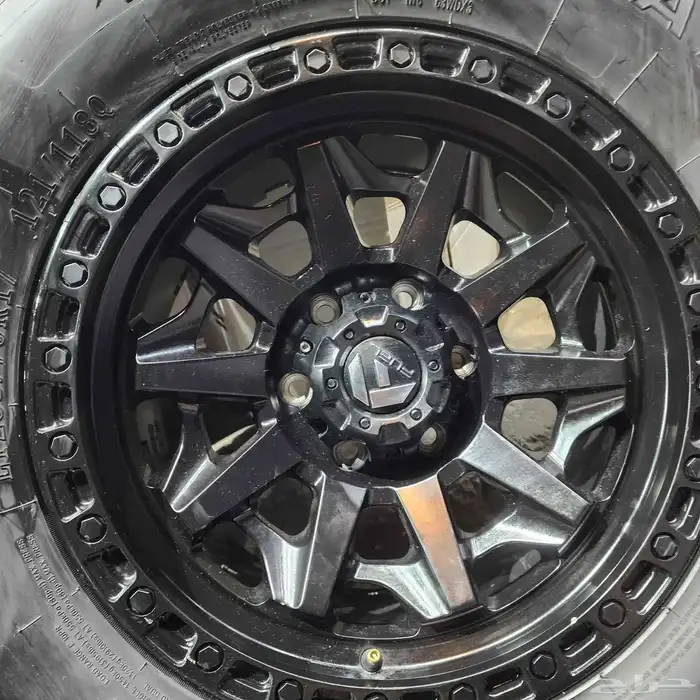 جنوط فيول 6مسمار فورد مع كفرات نص حجري اخت الجديد 17 1