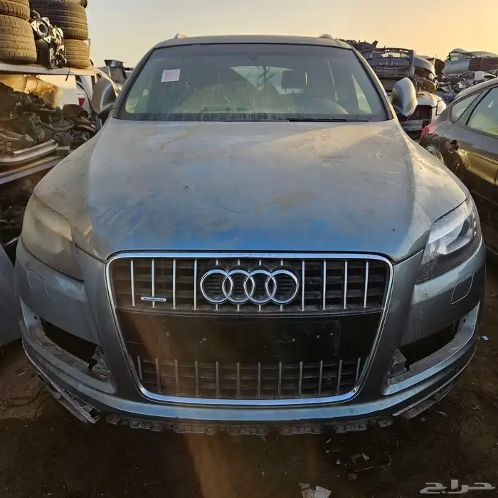 اودي كيو 7 قطع غيار 0