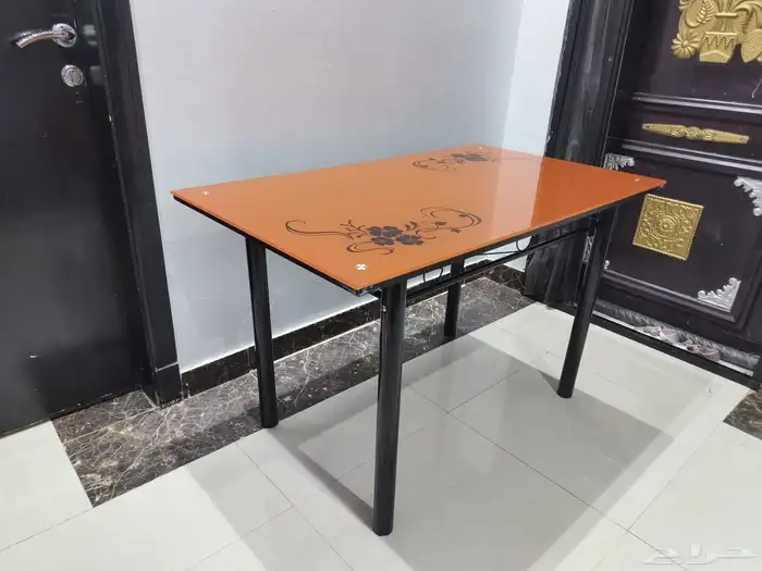 طاولة طعام سفرة 2