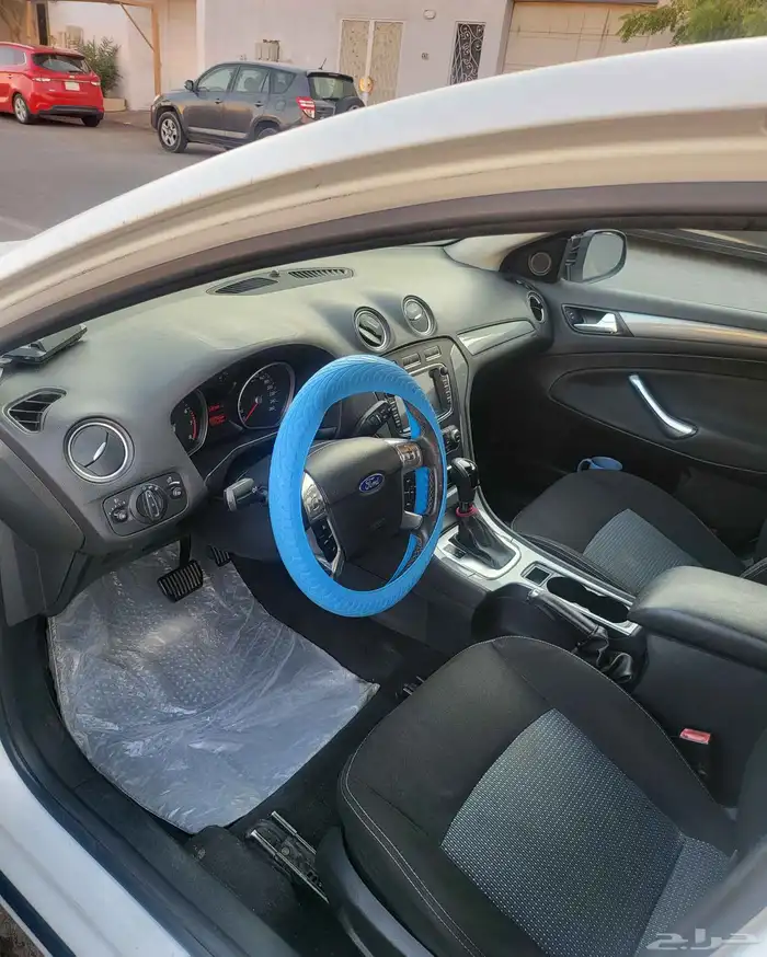 فورد مونديو 2014 25