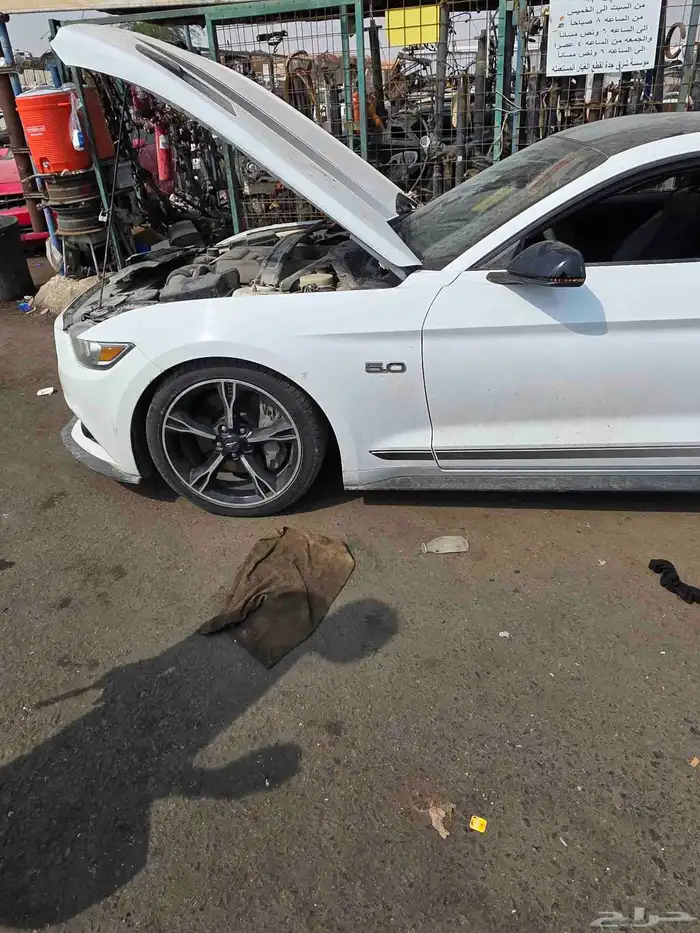 موستينج 2018 قير عادي .مكينه مخبطه .قطع فقط 2