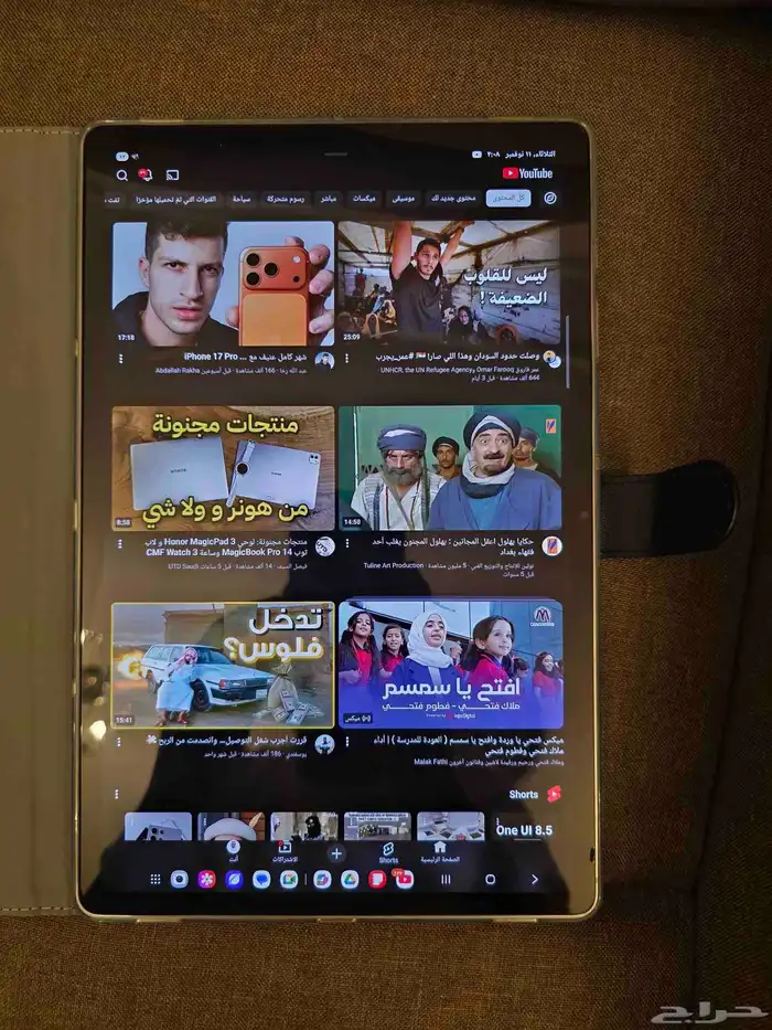 تابلت سامسونج S10 Plus 256GB فضي نظيف جدا 2