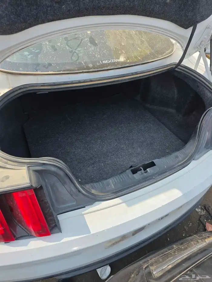 موستينج 2018 قير عادي .مكينه مخبطه .قطع فقط 8