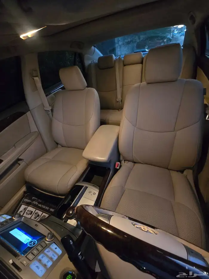 تويوتا افلون 2009 16