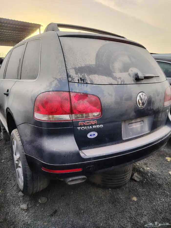 قطع غيار فولكس واجن طوارق موديل 2006 4