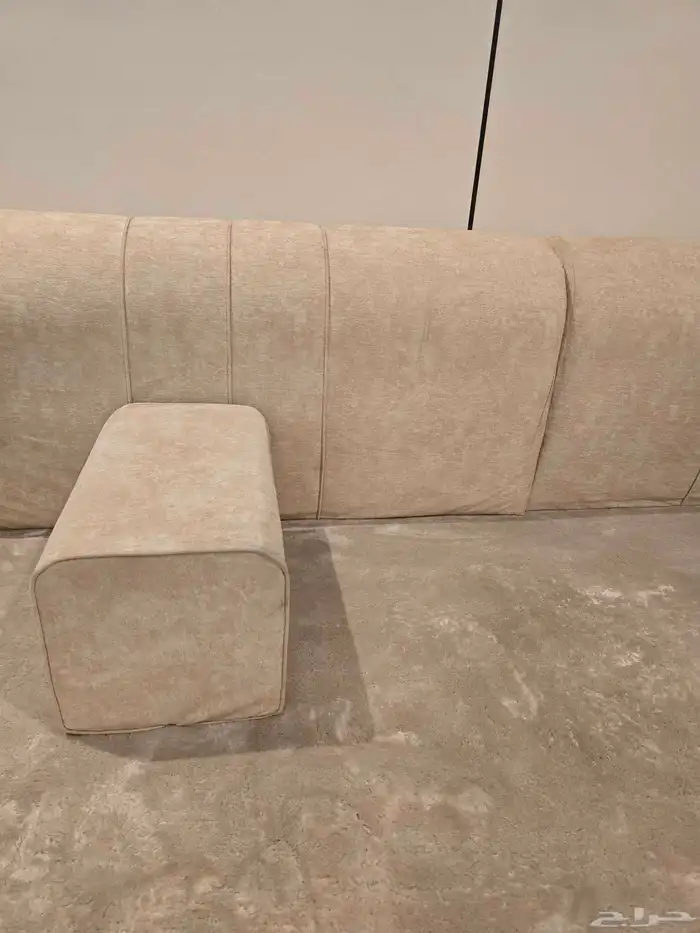 اثاث مجلس كامل مع ثلاجة وستاره رول نفس لو المخاد 0