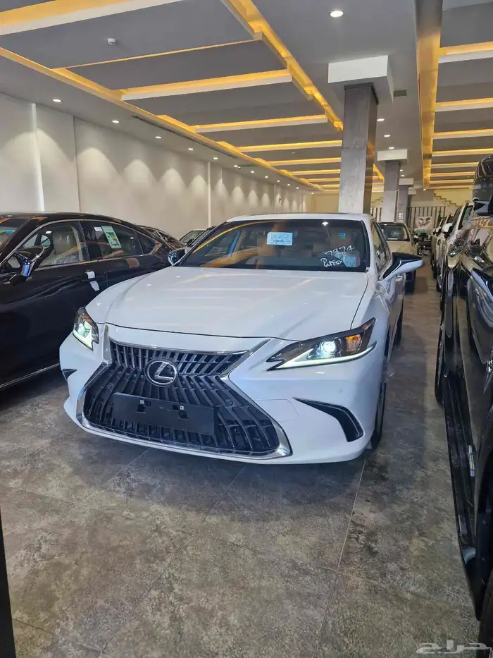 ليكزس ES250 3