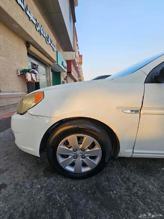 اكسنت 2010 قير عادي 2