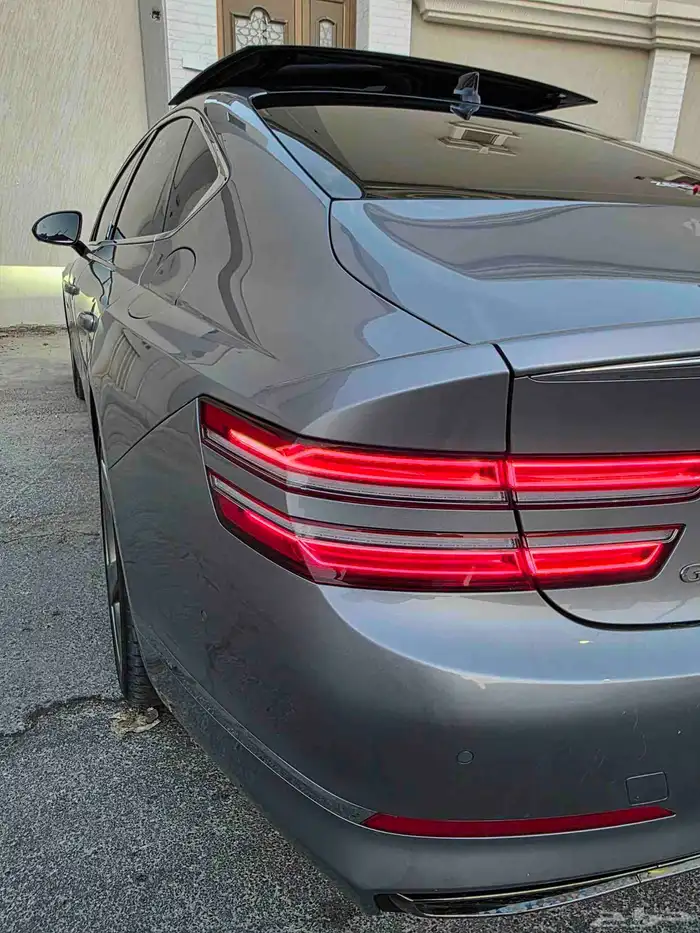 جنيسس G80 ديزل 2022 فل كامل وكالة بطاقة جمركية الأحساء 12