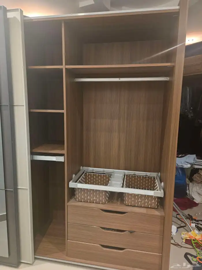 دولاب اثاث خزانه نظيفة 1