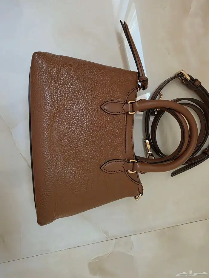 شنطة نسائية مايكل كورس صغيرة 1