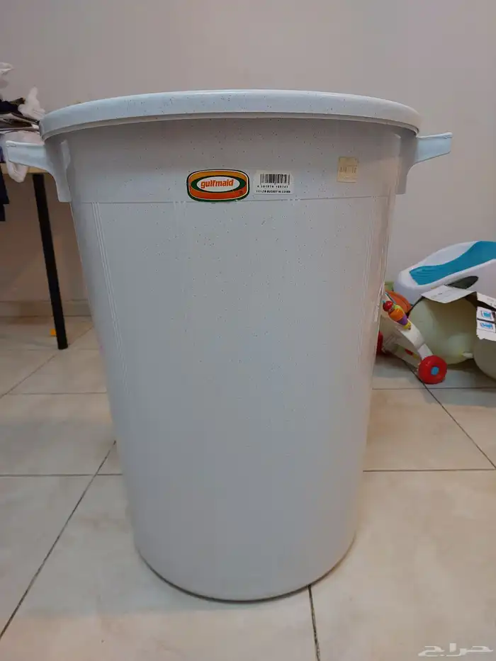 Electeonics and House hold items 4