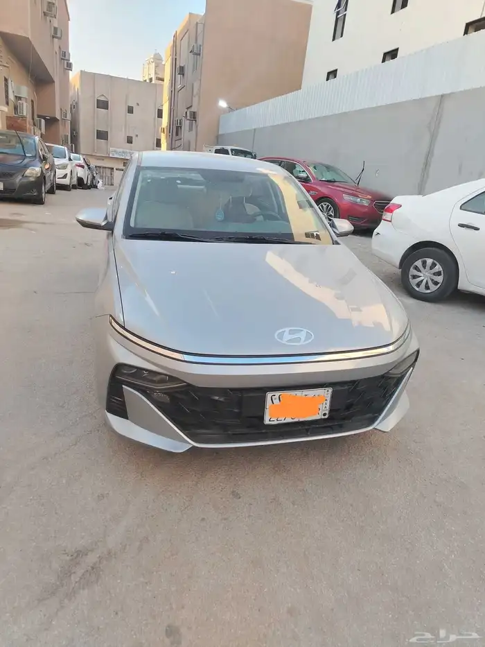 هونداي اكسنت 2024 ماشيه 100 الف السياره نضيفه عل الشرط السعر 0