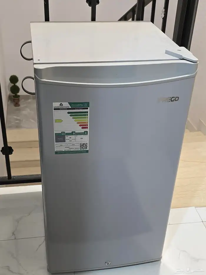 اثاث مجلس كامل مع ثلاجة وستاره رول نفس لو المخاد 3