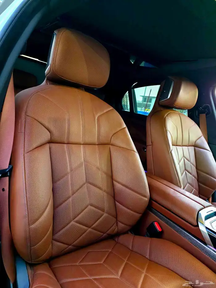 بي ام دبليو 2024 735 كت ام للبيع 23