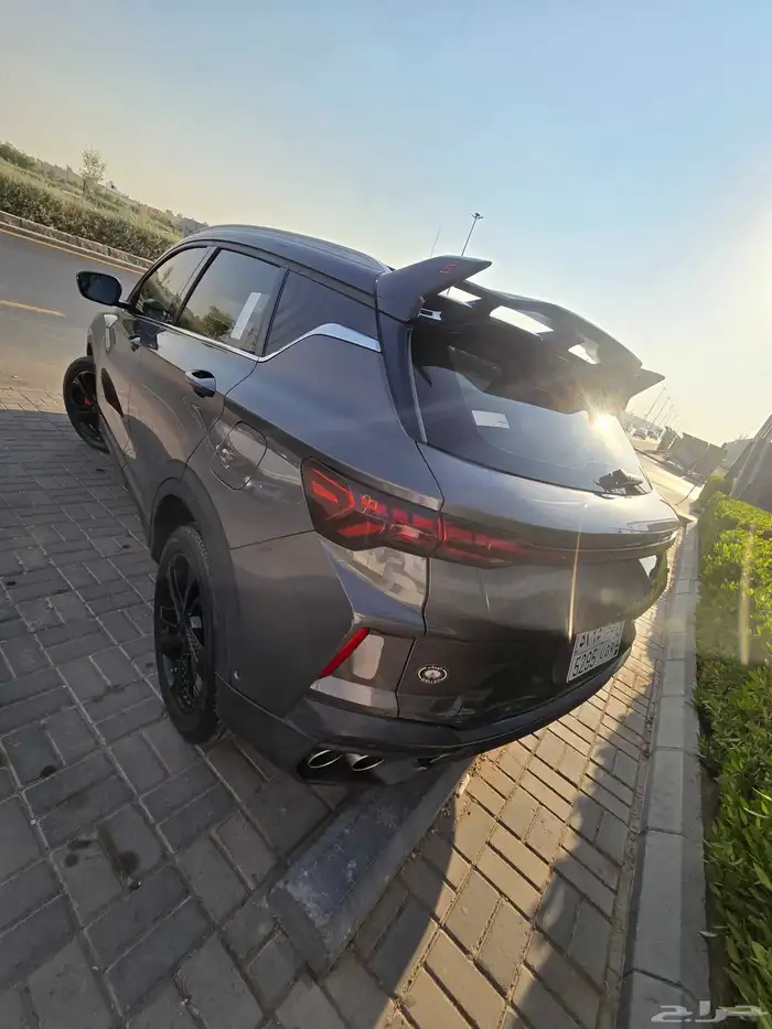 جيلي كولراي 2024 3