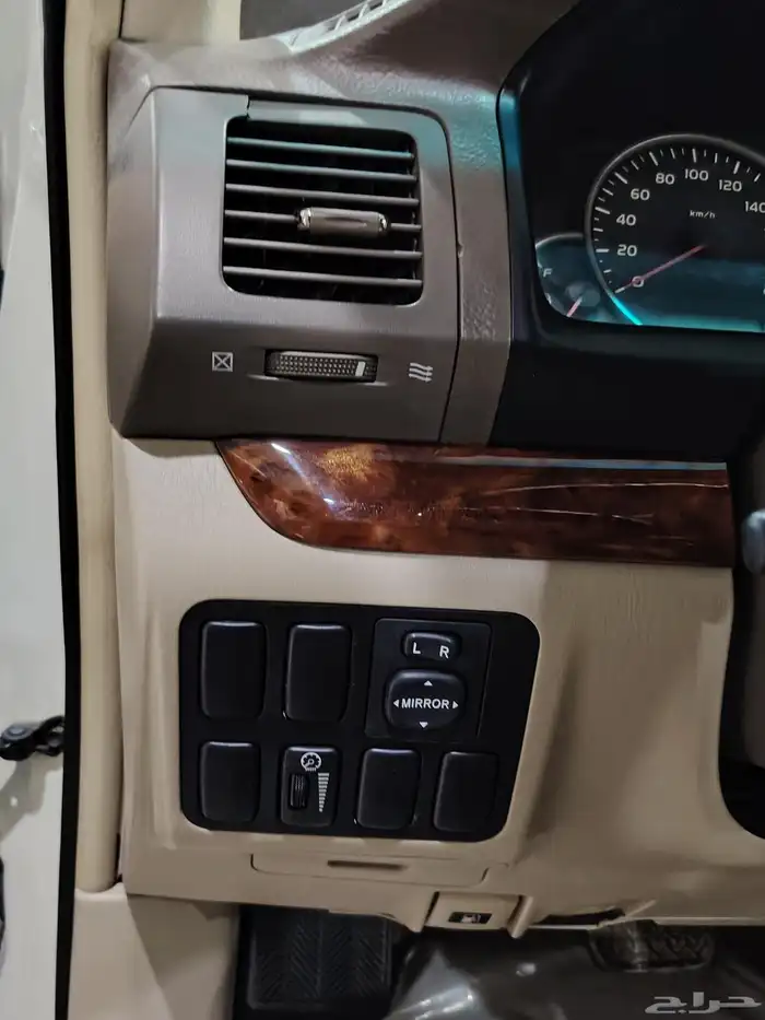 تايوتا برادو 2009 22